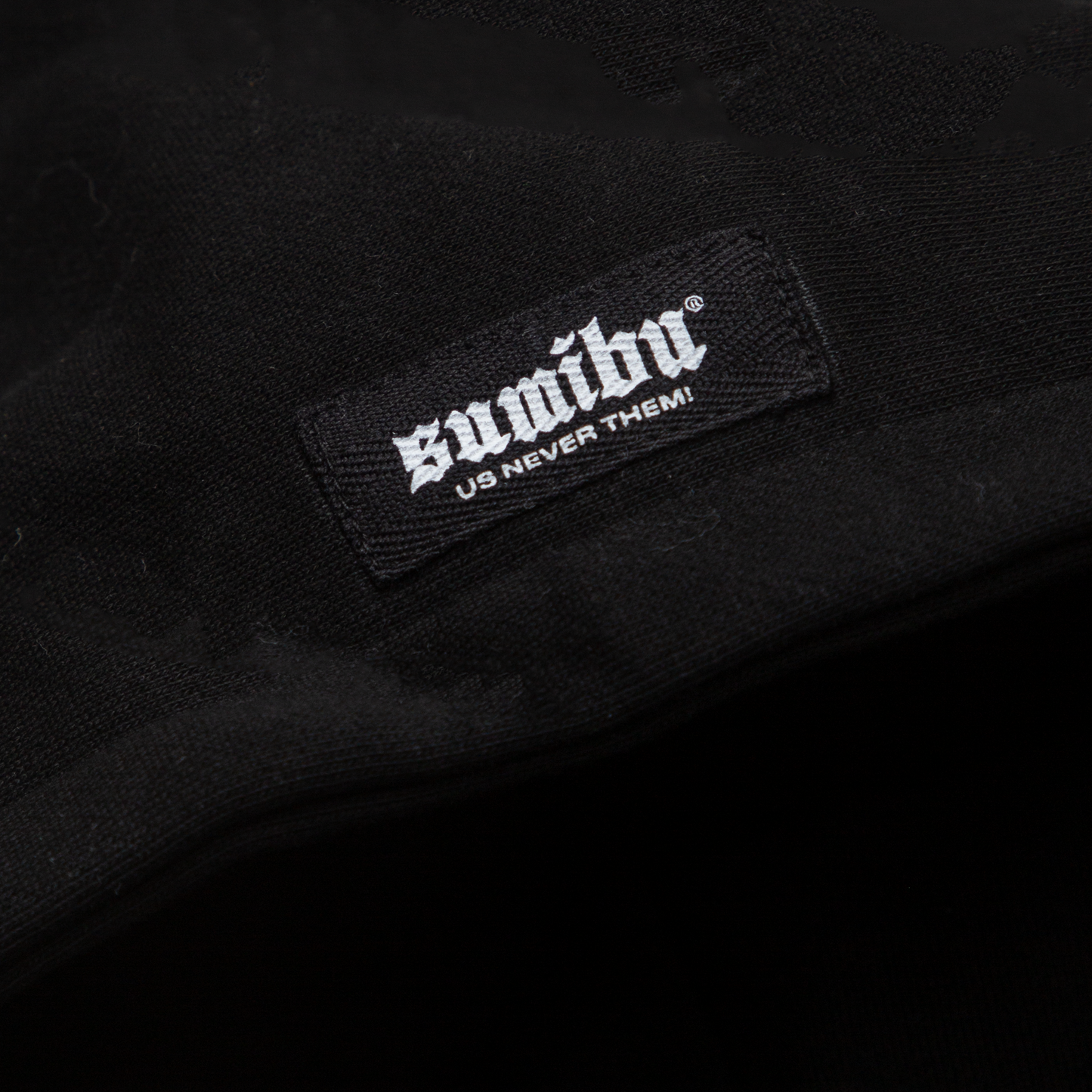Tiny Ol' Sumibu Zip-Hoodie | Black - White